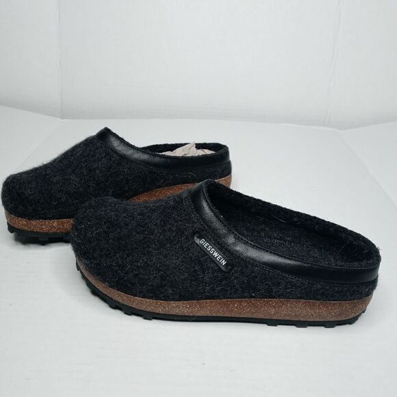 Giesswein Men\'s Open Back Slippers Size 37